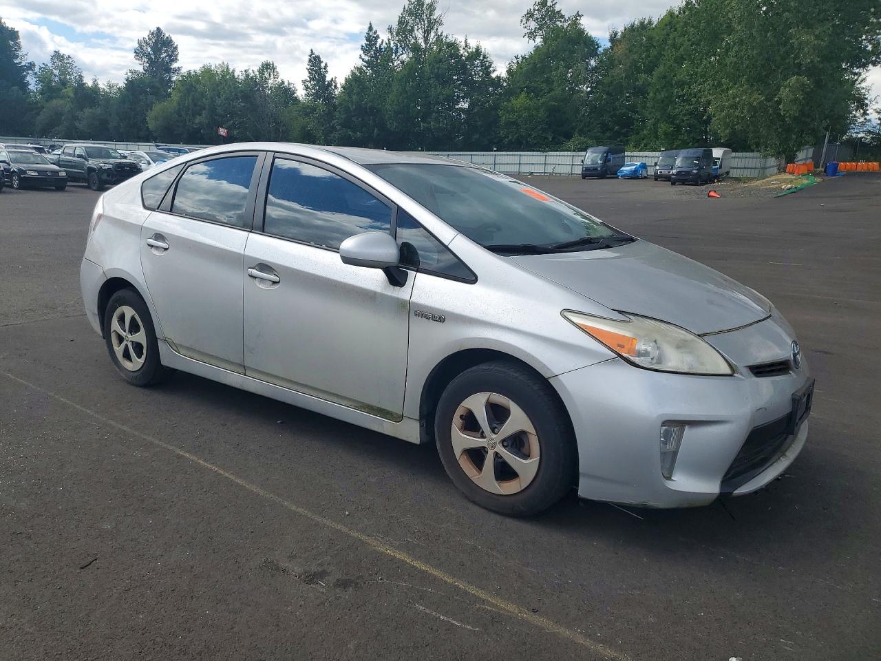 Toyota Prius Three