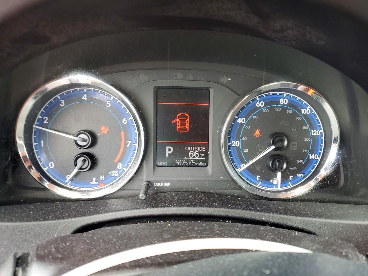 Toyota Corolla Le