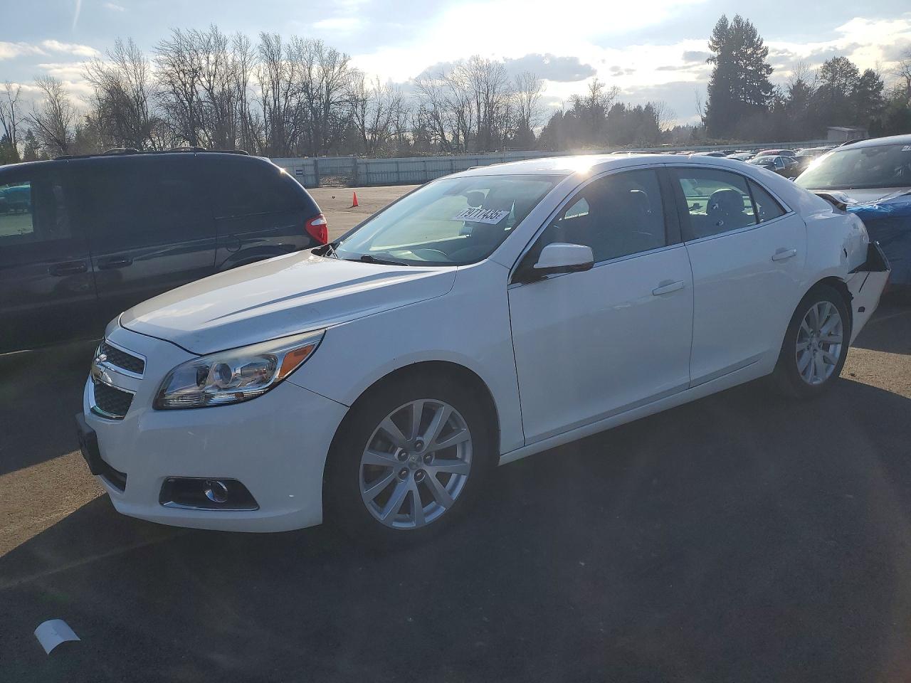 Salvage Chevrolet Malibu Image