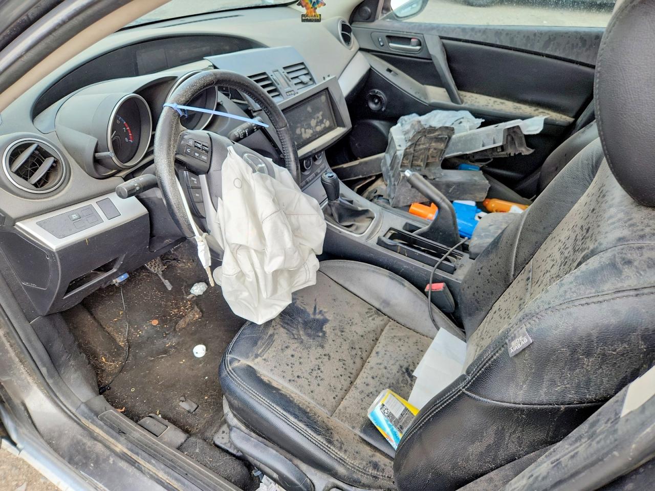 Mazda 3 I