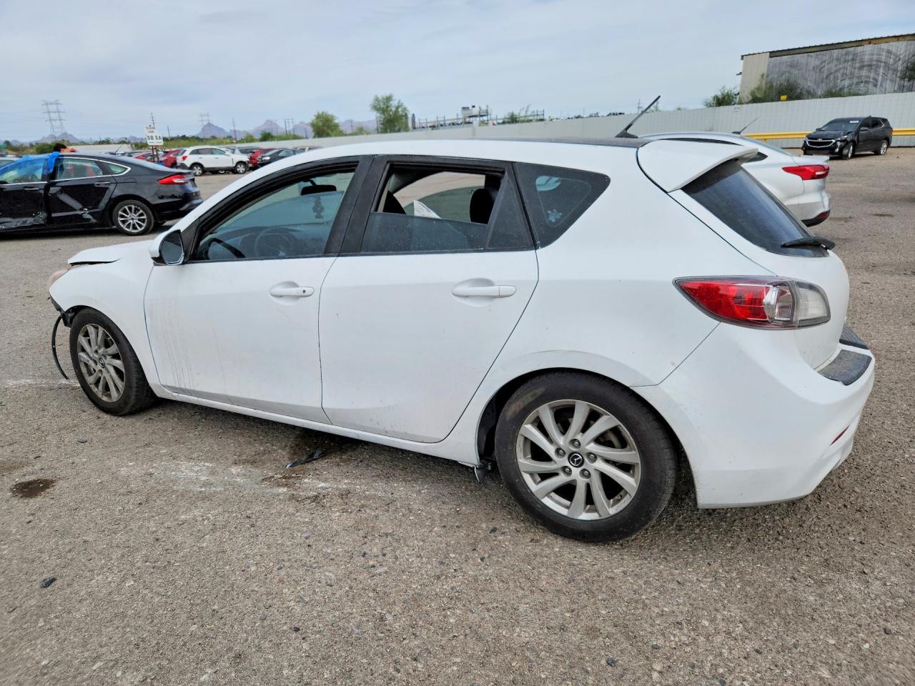 Mazda 3 I