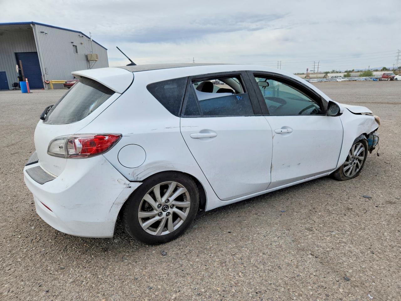 Mazda 3 I