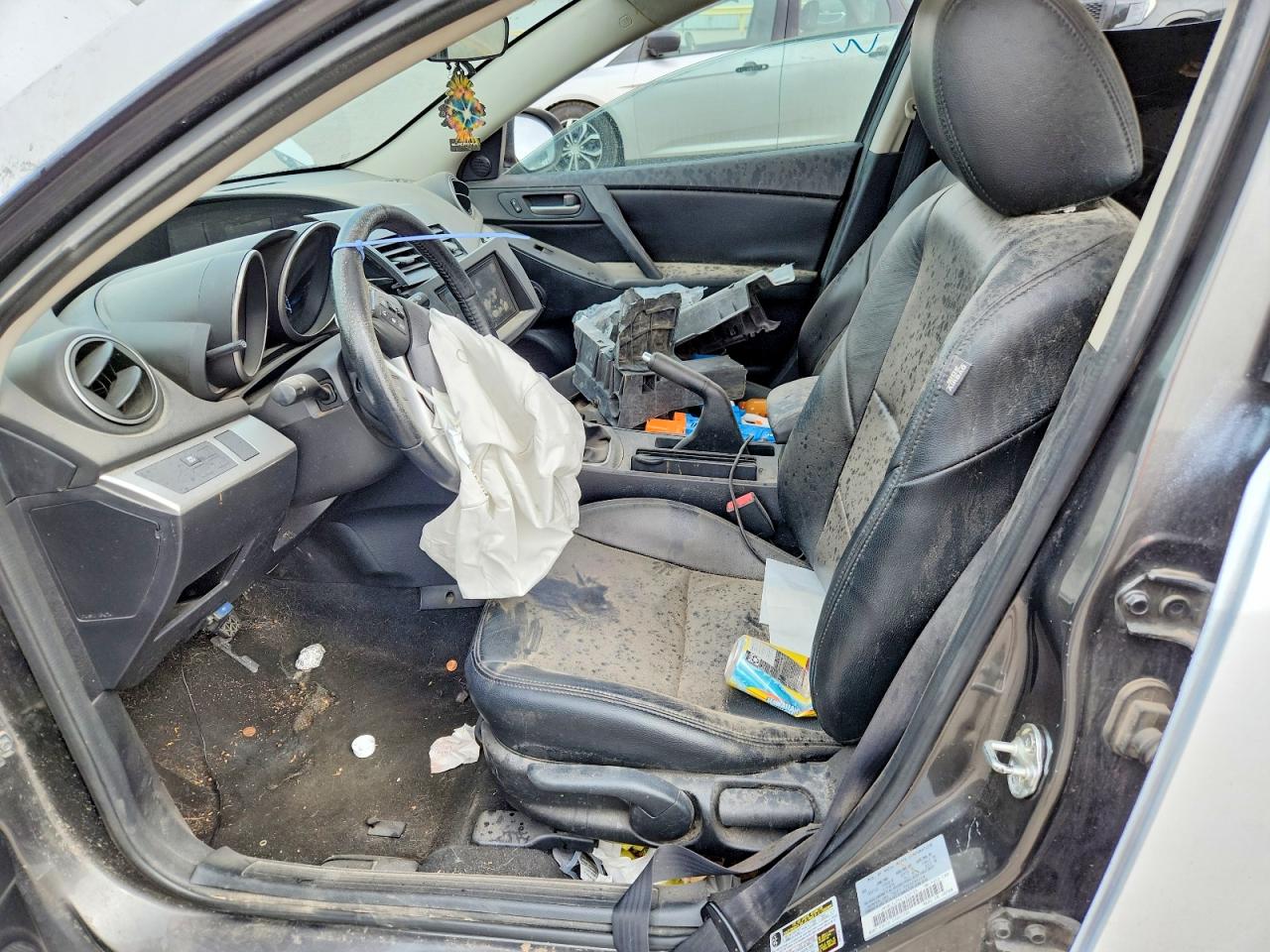 Mazda 3 I