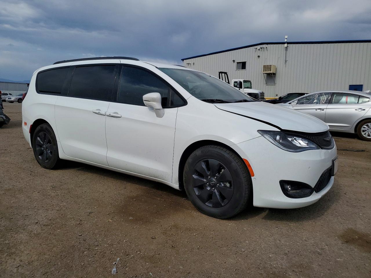 Chrysler Pacifica Hybrid Limited