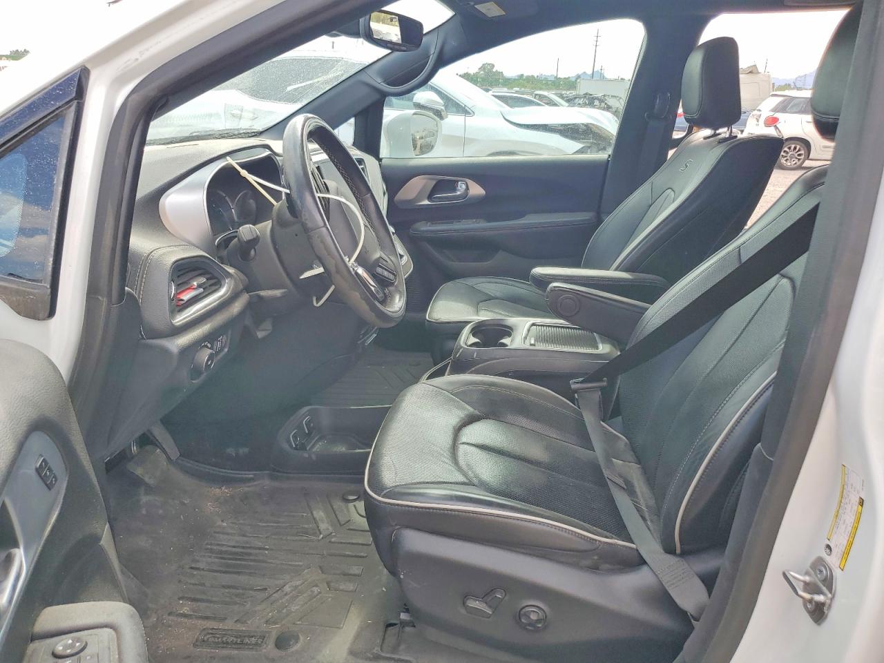Chrysler Pacifica Hybrid Limited