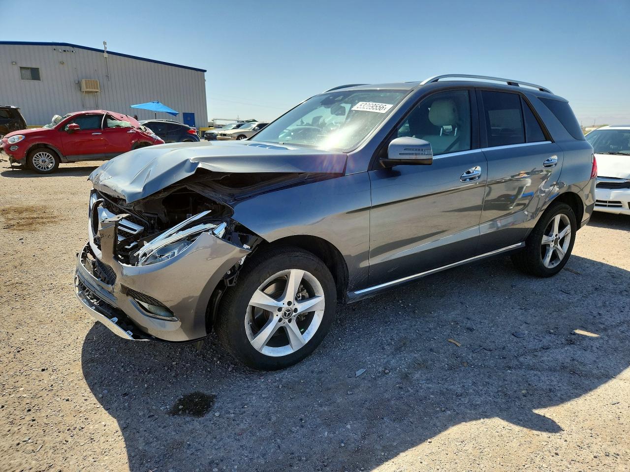 Salvage Mercedes-Benz GLE Image