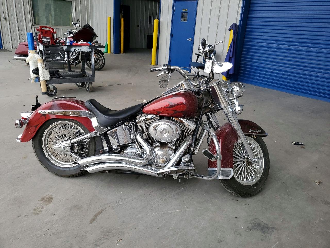 Salvage Harley-Davidson Fl Image