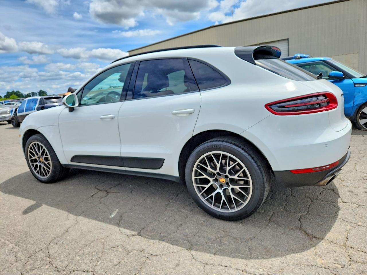 Porsche Macan S