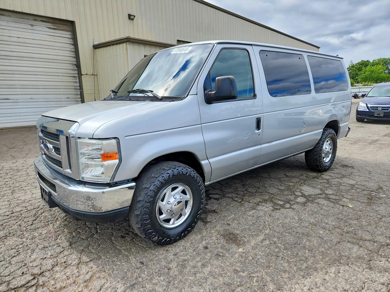 Salvage Ford Econoline Image