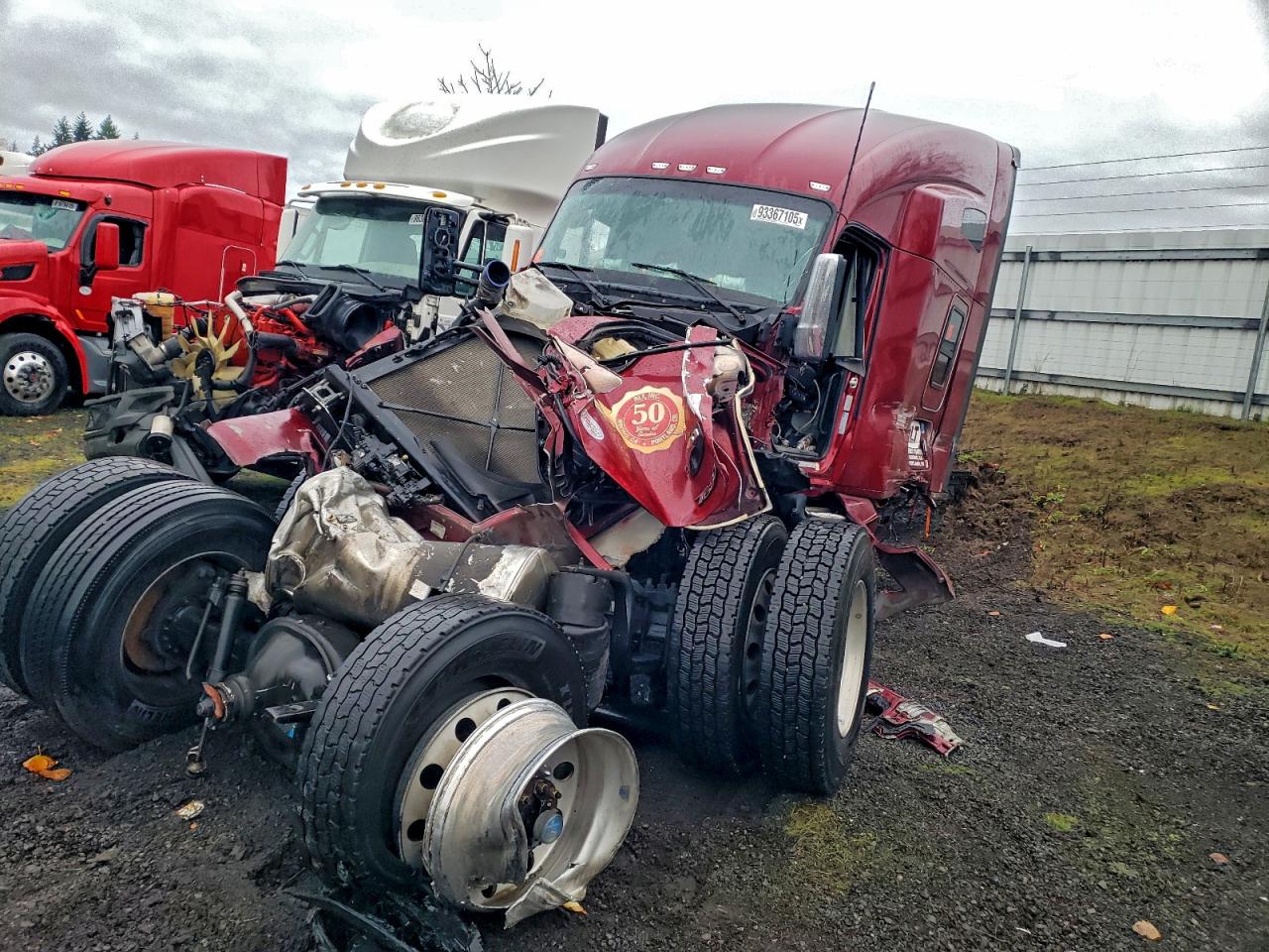 Salvage Kenworth T680 Image