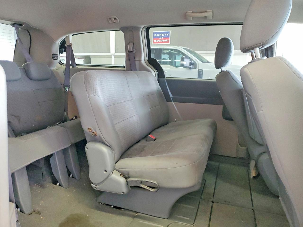 Chrysler Minivan Lx
