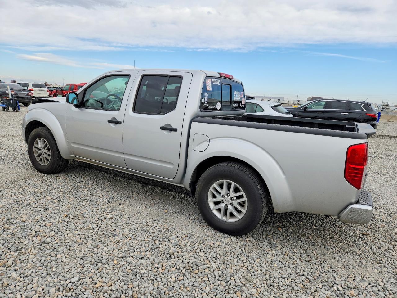 Nissan Frontier Sv