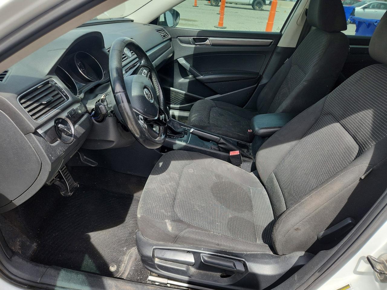 Volkswagen Passat S