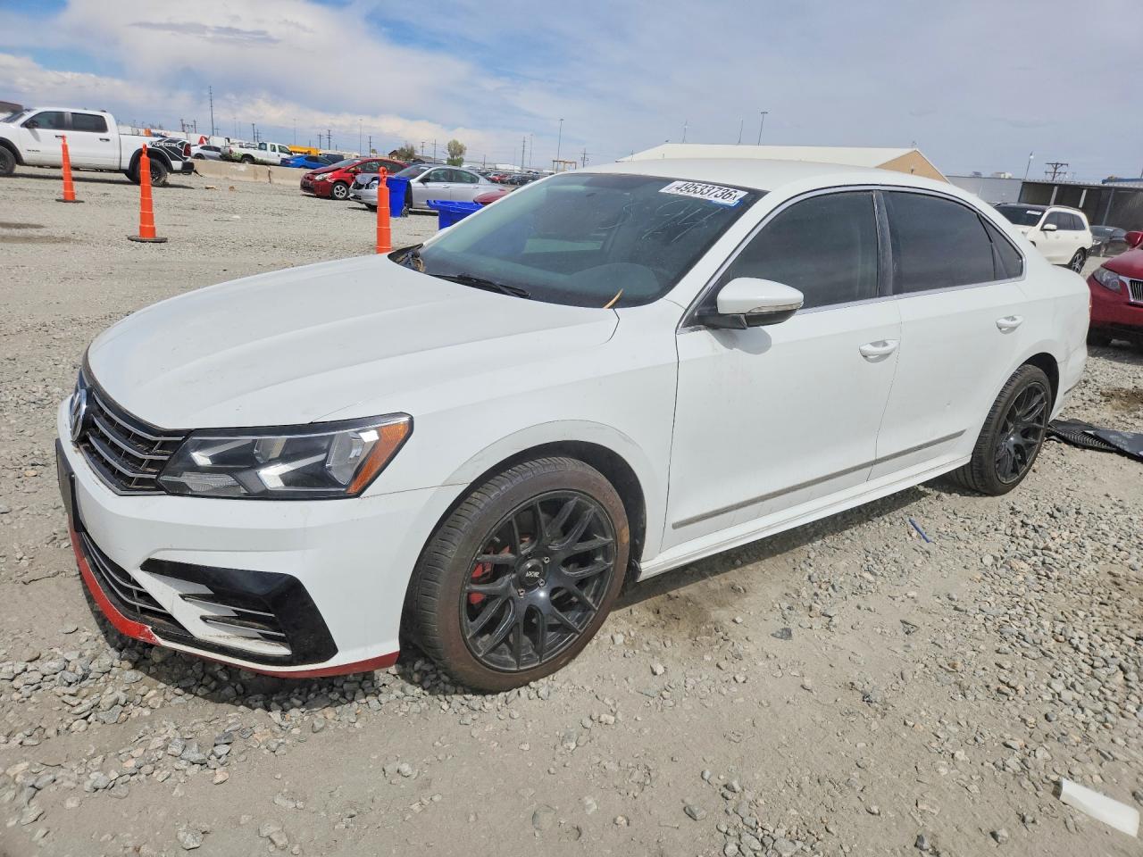 Salvage Volkswagen Passat Image