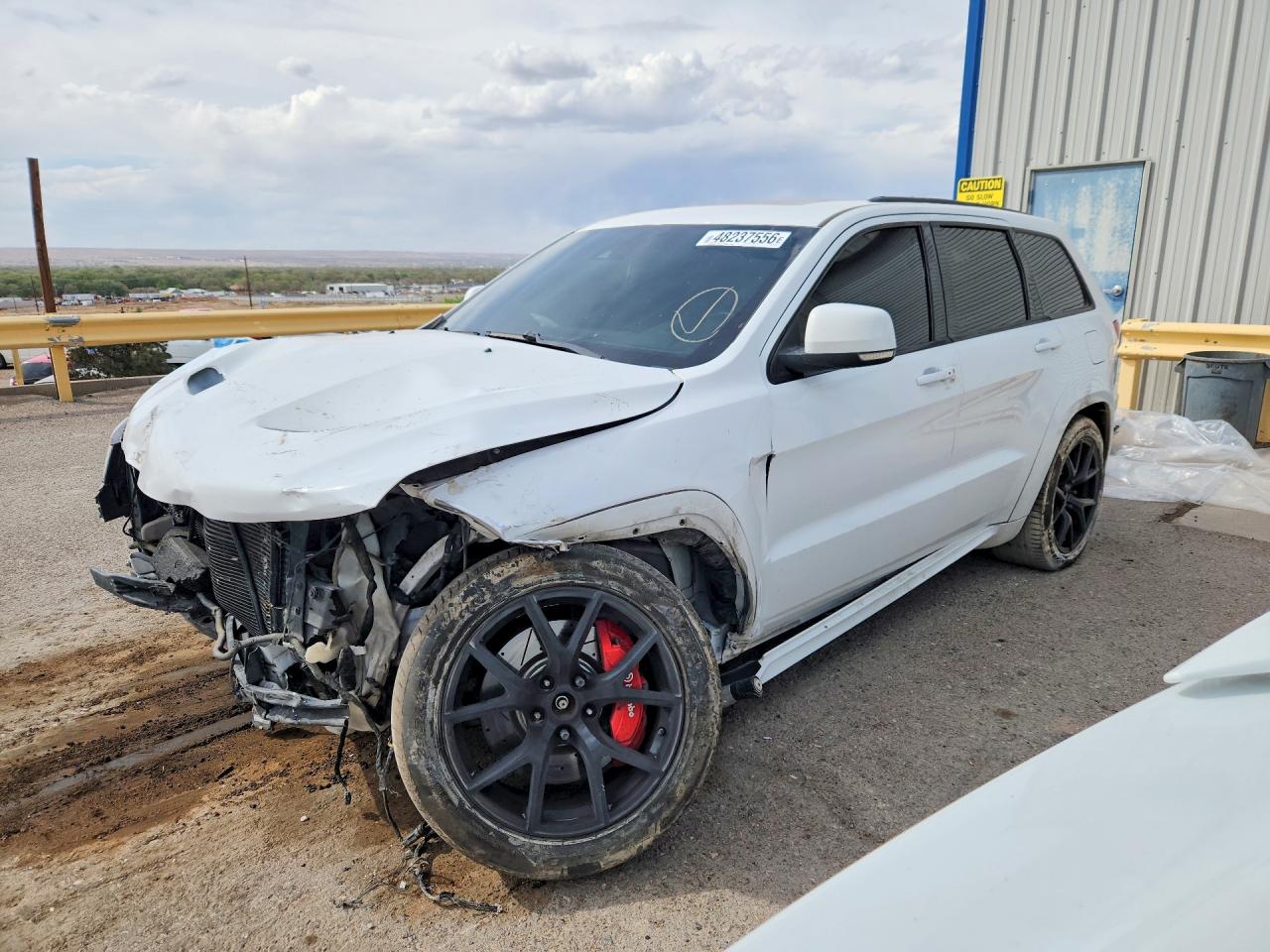 Salvage Jeep Cherokee Image