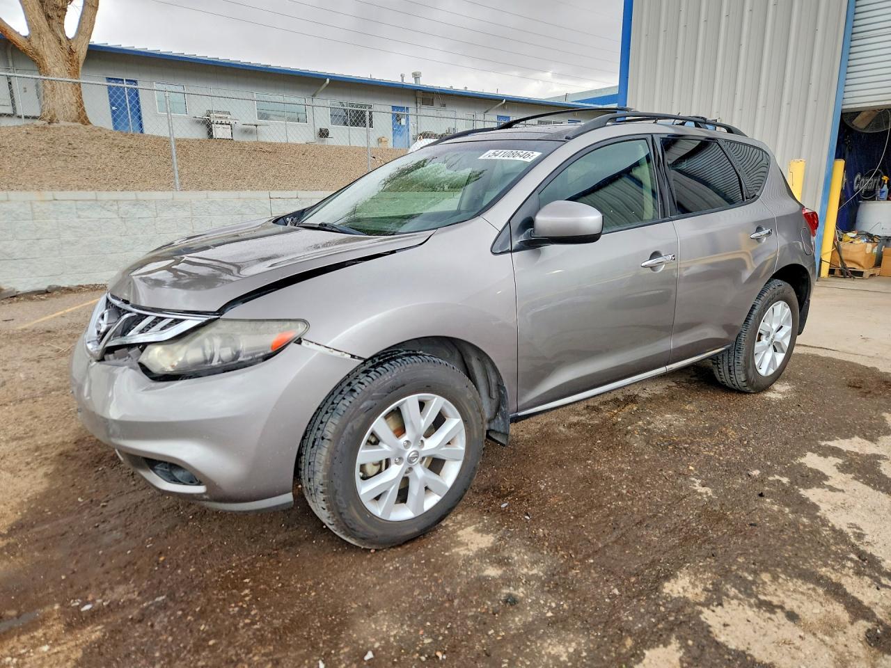 Salvage Nissan Murano Image