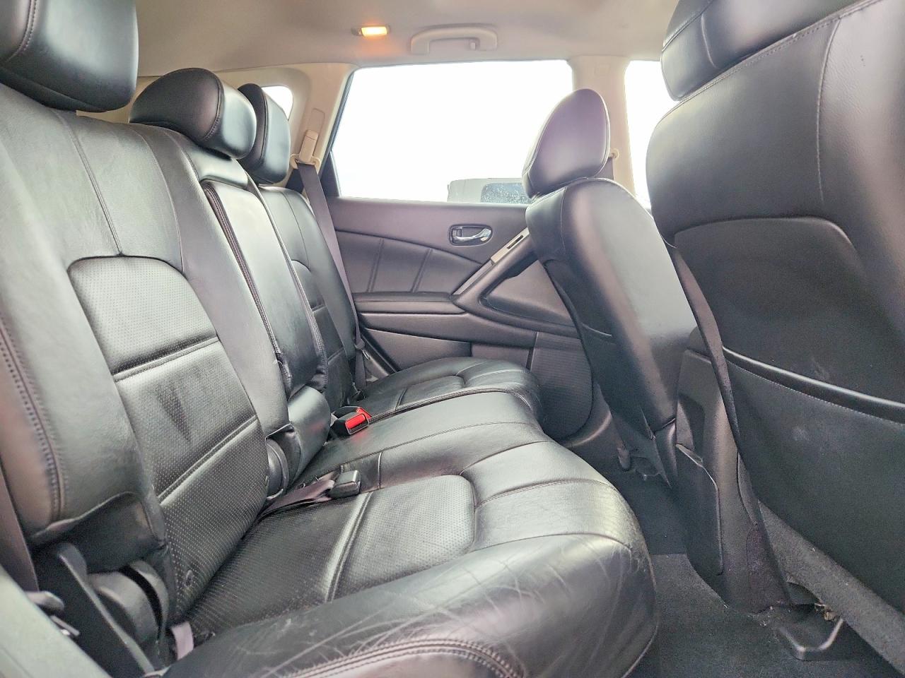 Nissan Murano S