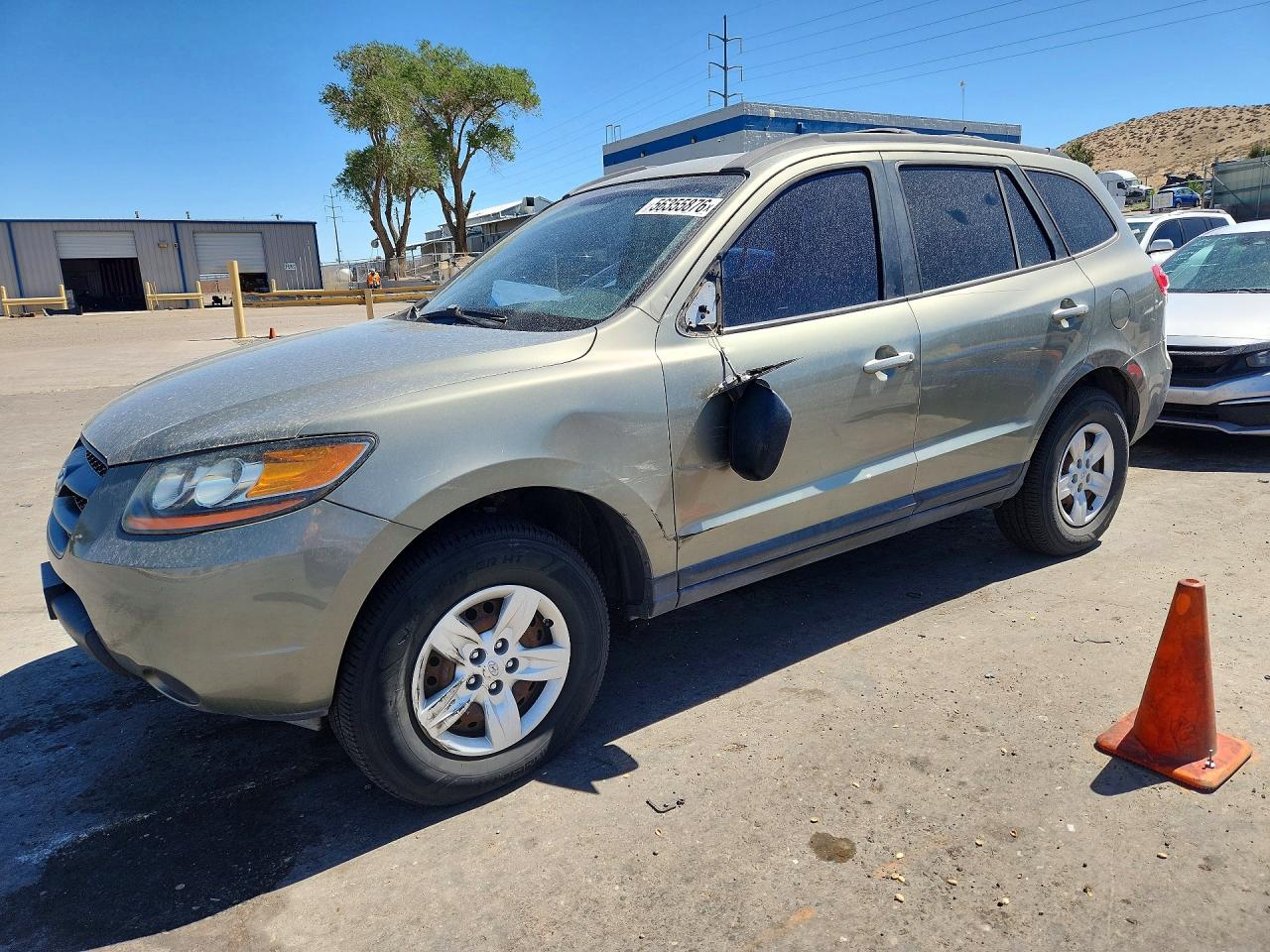 Salvage Hyundai SANTA FE Image