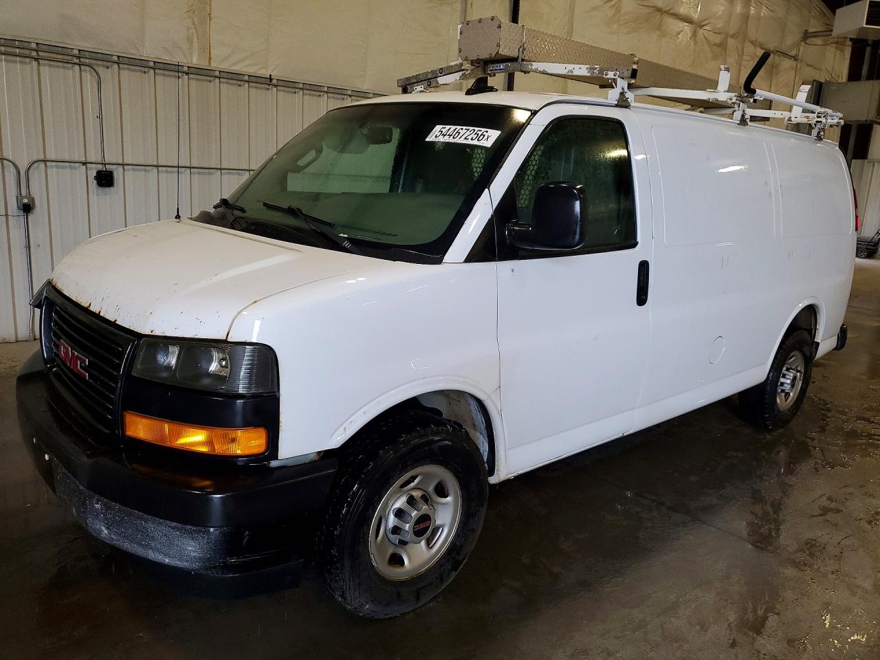Salvage GMC Savana Image