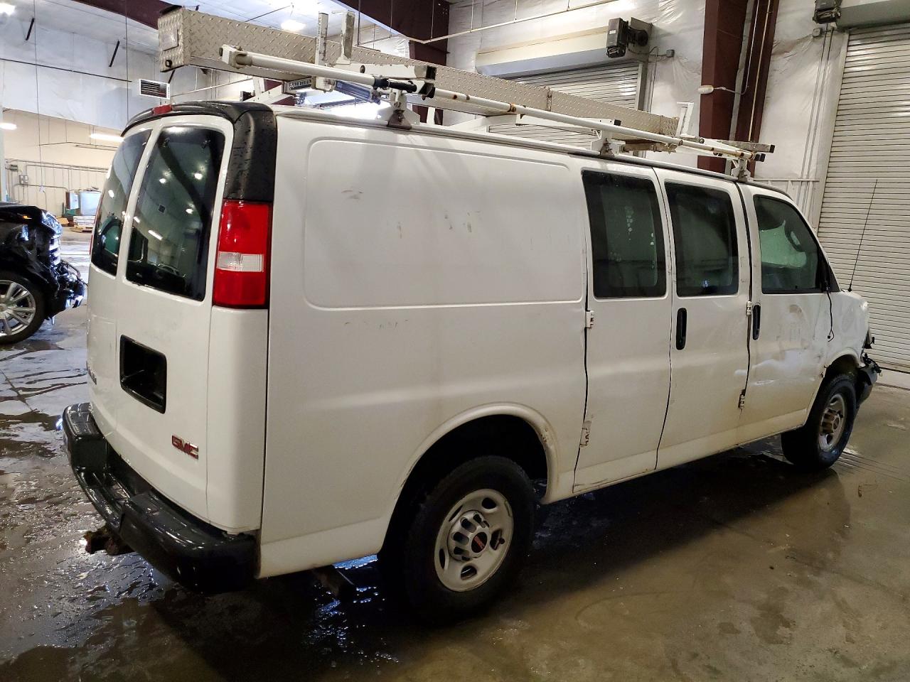 GMC Savana G2500