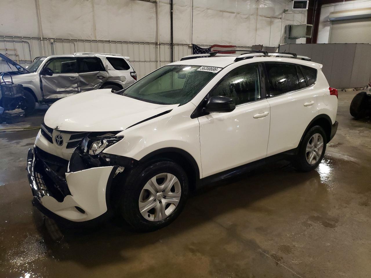 Salvage Toyota RAV4 Image