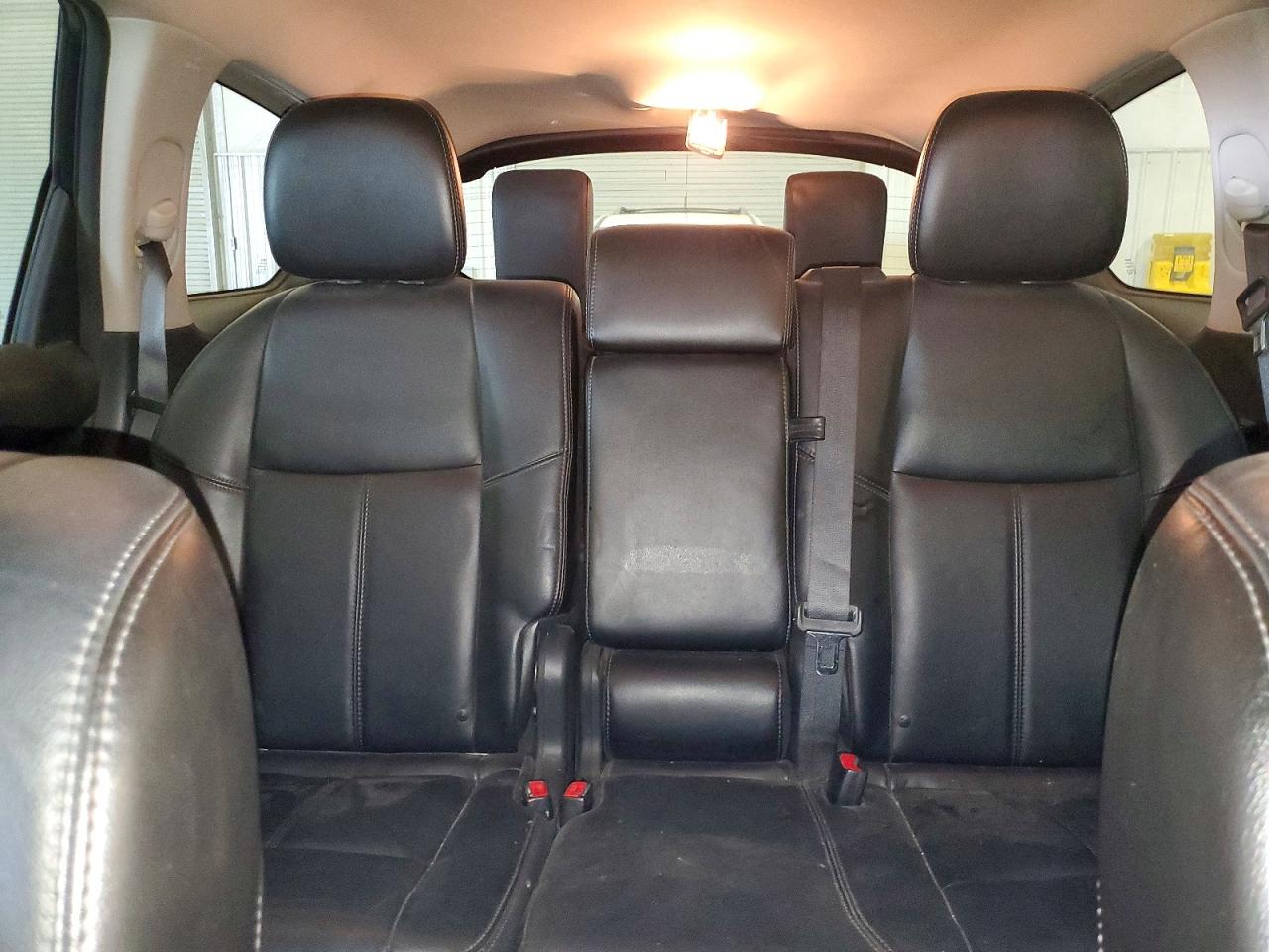 Nissan Pathfinder S