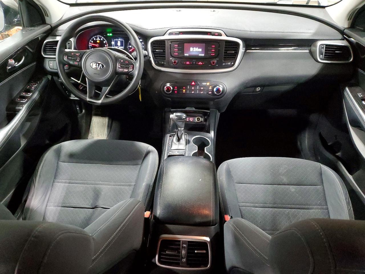 Kia Sorento Lx V6