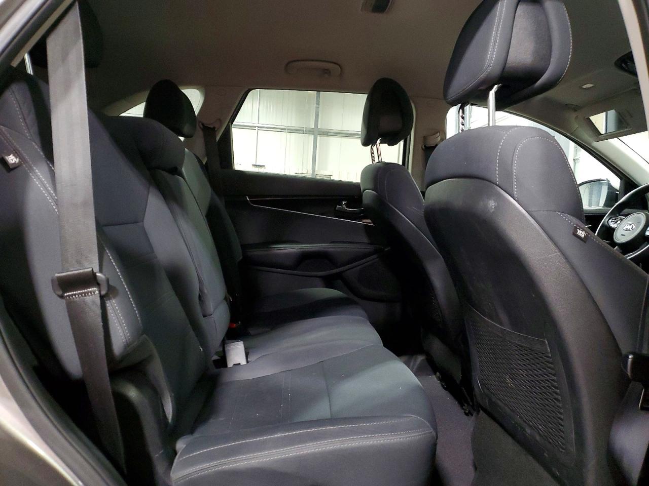 Kia Sorento Lx V6