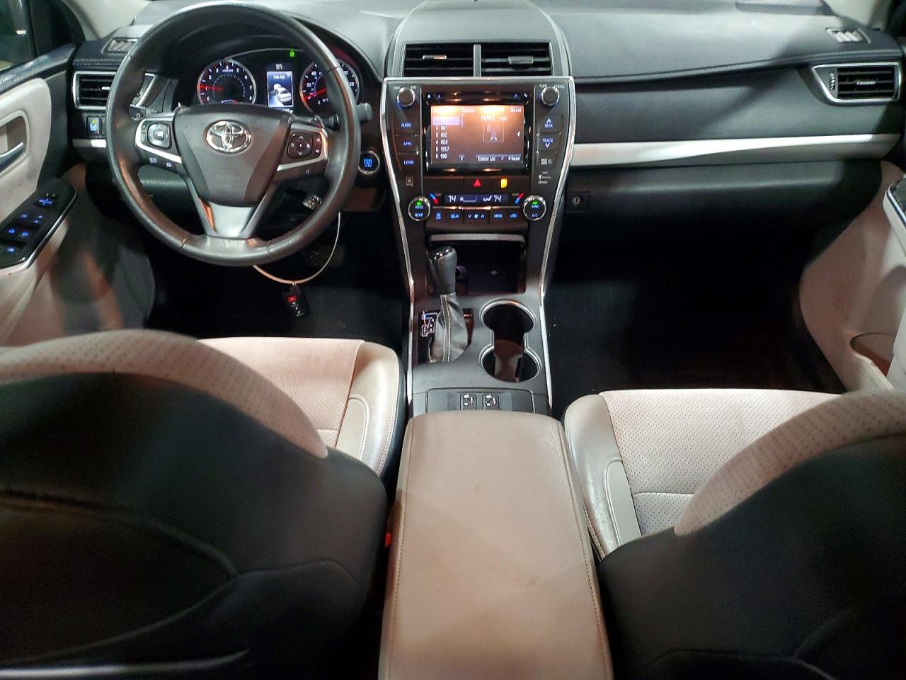 Toyota Camry Xse V6