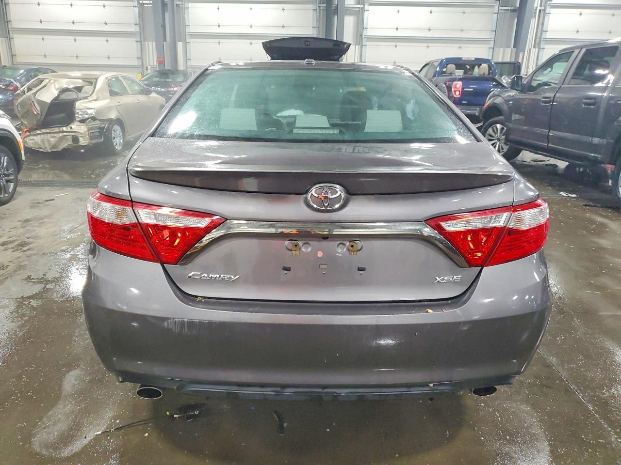 Toyota Camry Xse V6