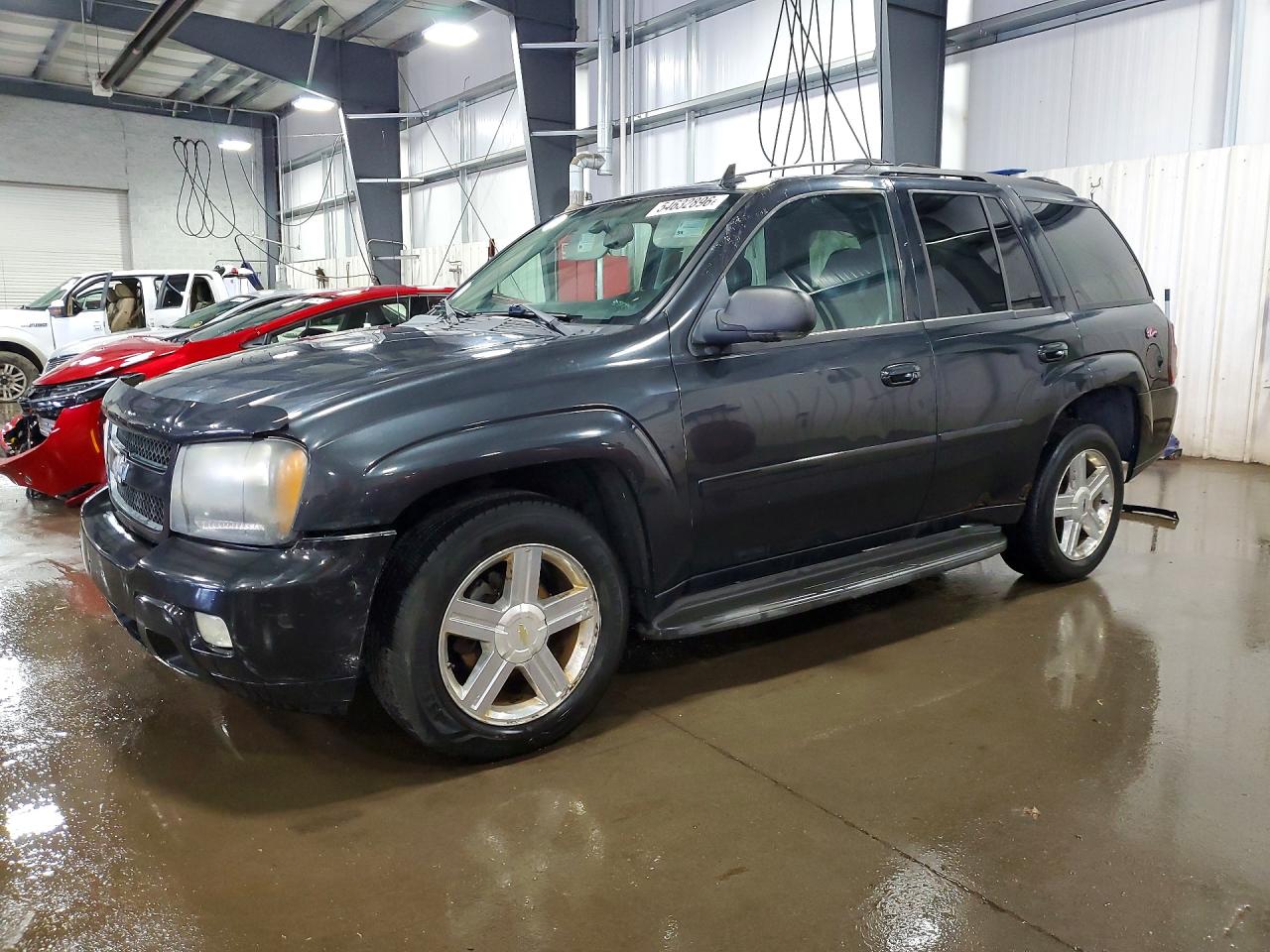 Salvage Chevrolet Trailblaze Image