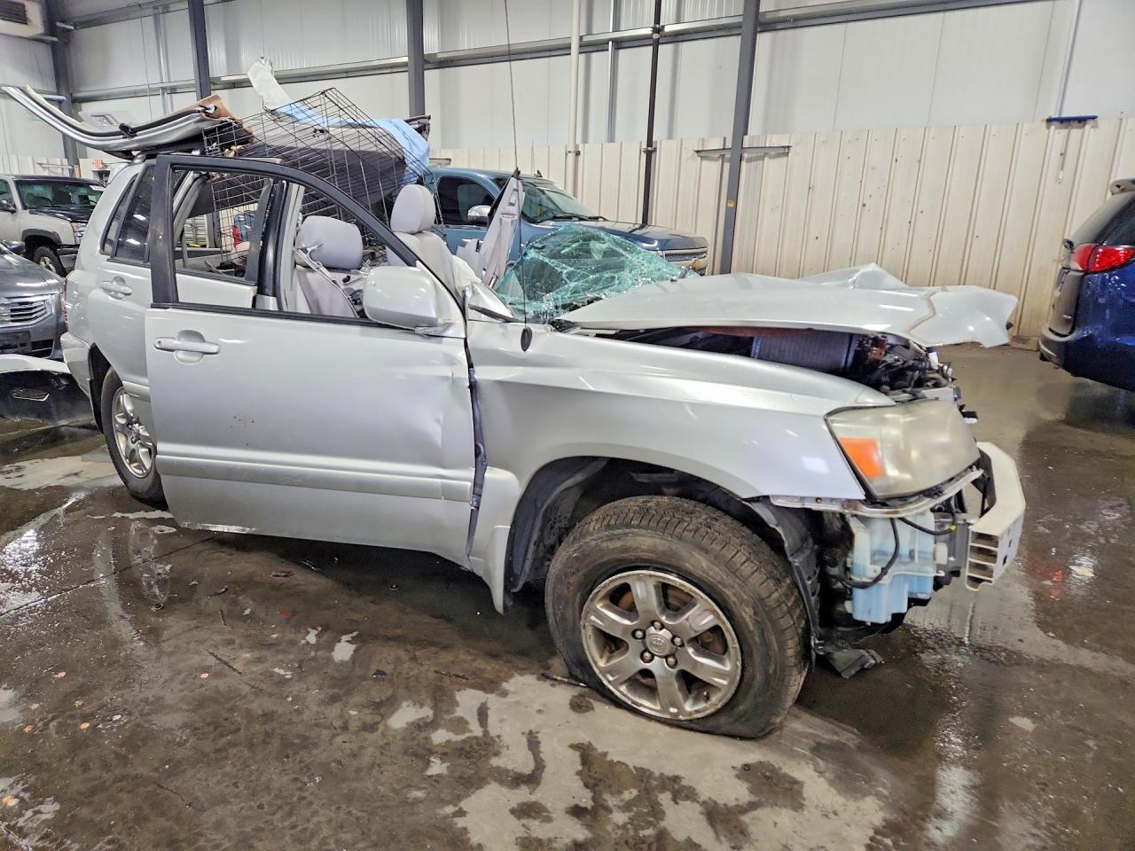 Toyota Highlander Base