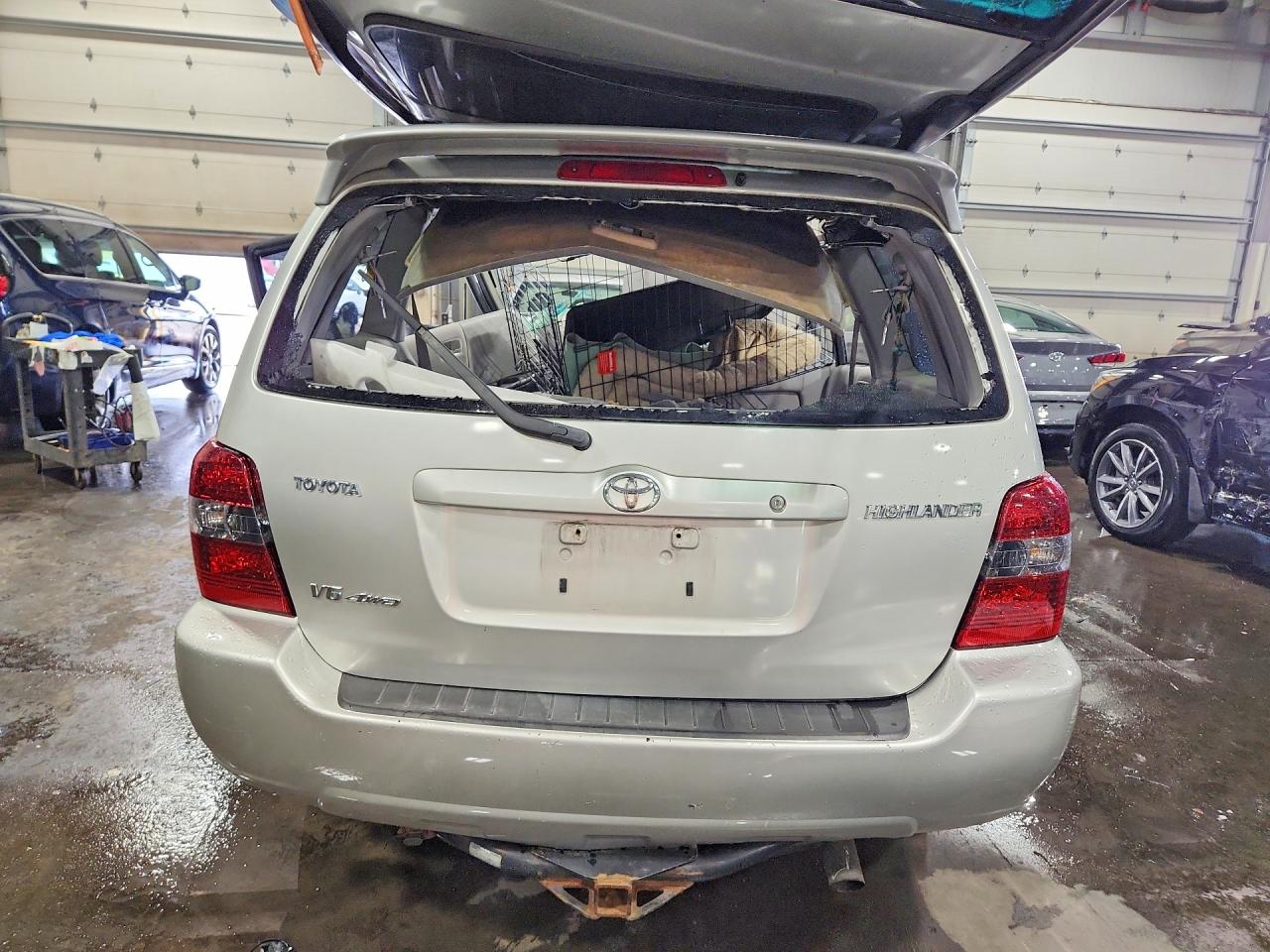 Toyota Highlander Base