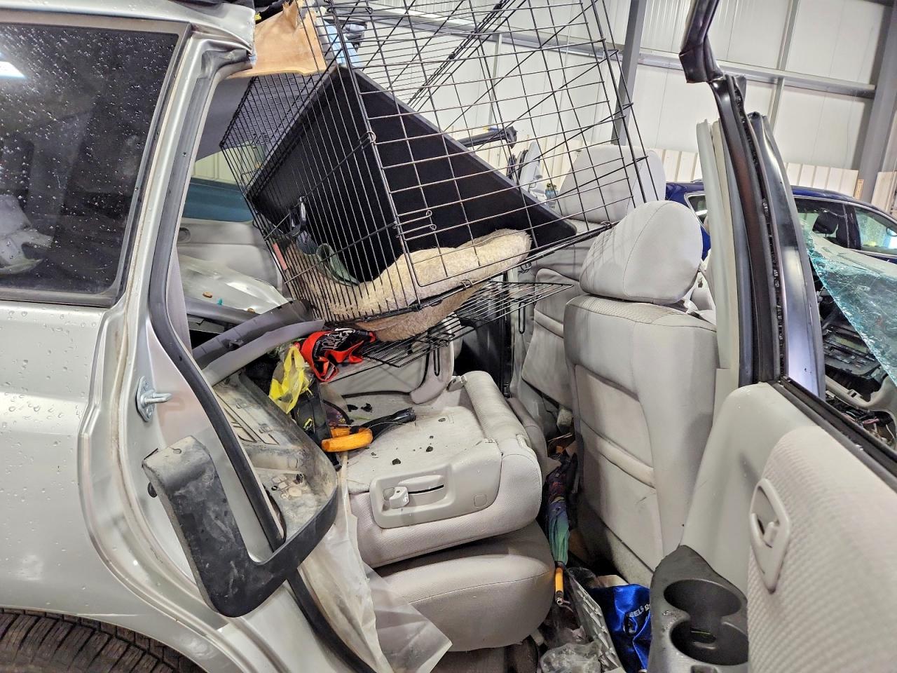 Toyota Highlander Base