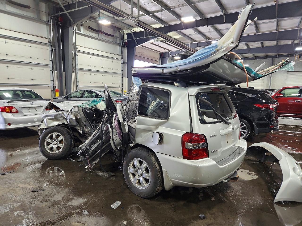 Toyota Highlander Base