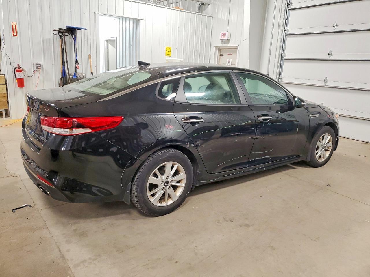 Kia Optima Lx