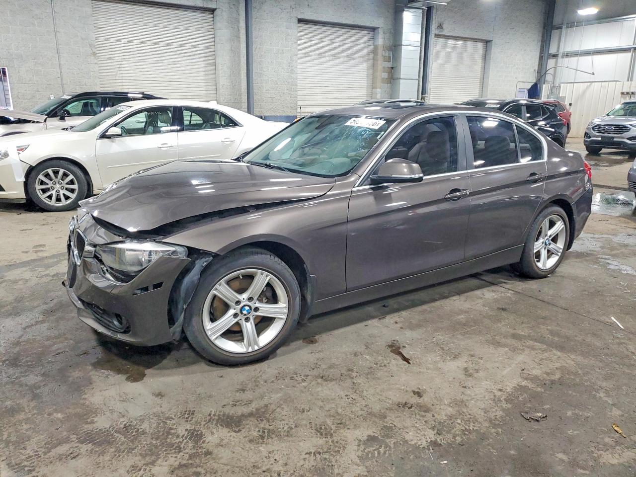 Salvage BMW 3 Series Image
