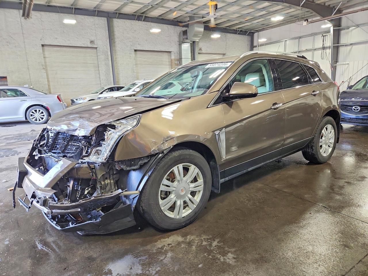 Salvage Cadillac SRX Image