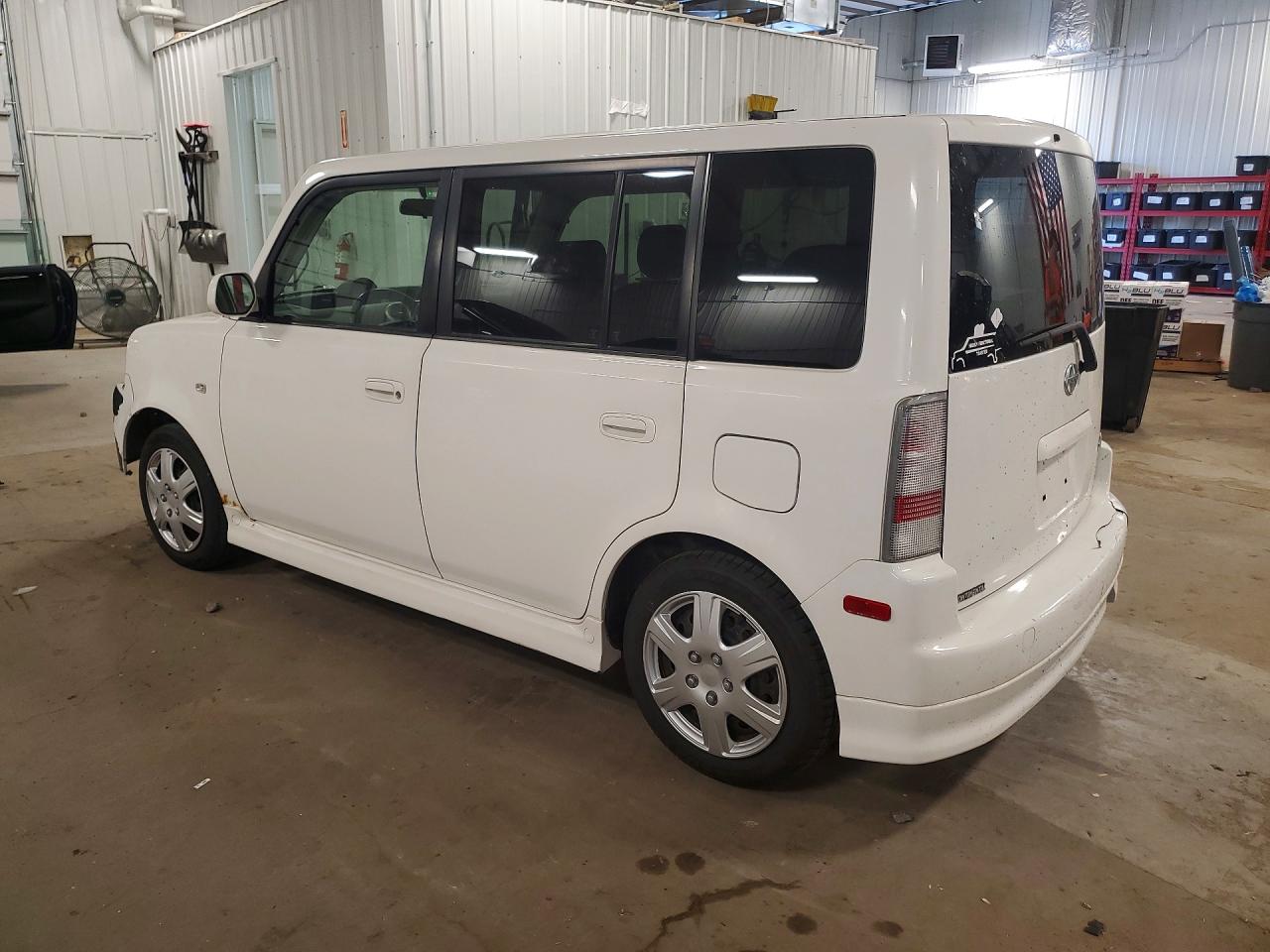 Toyota Scion Xb