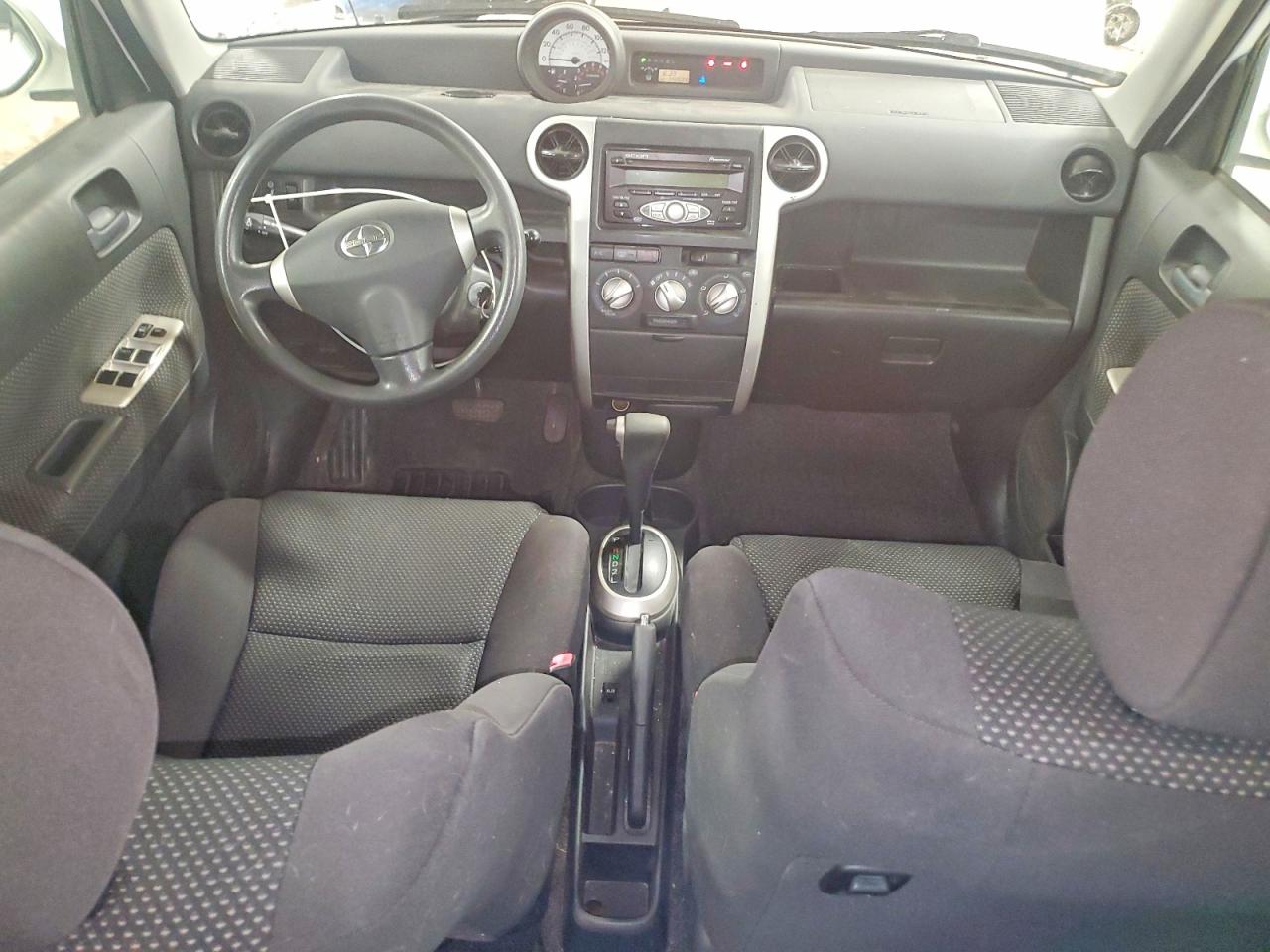 Toyota Scion Xb