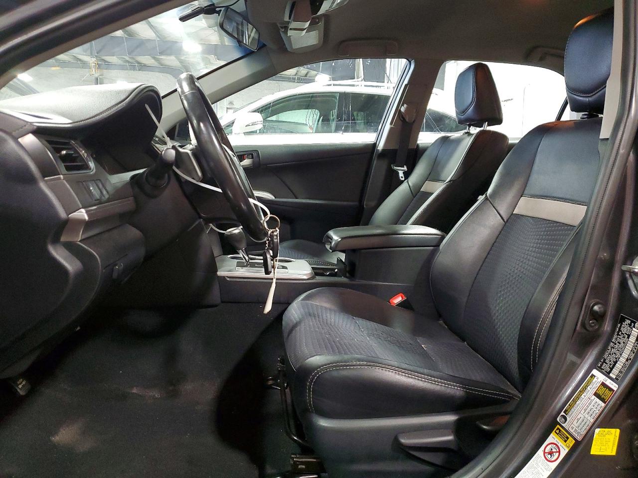 Toyota Camry Se