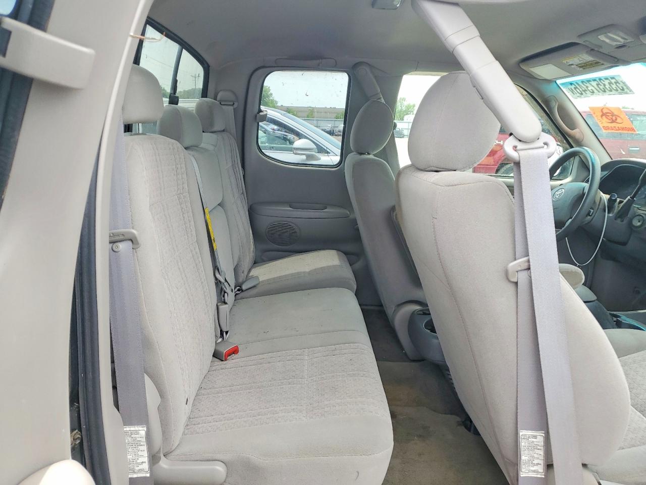 Toyota Tundra Access Cab Sr5