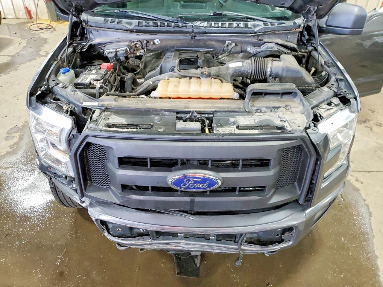 Ford F-150 Super Cab