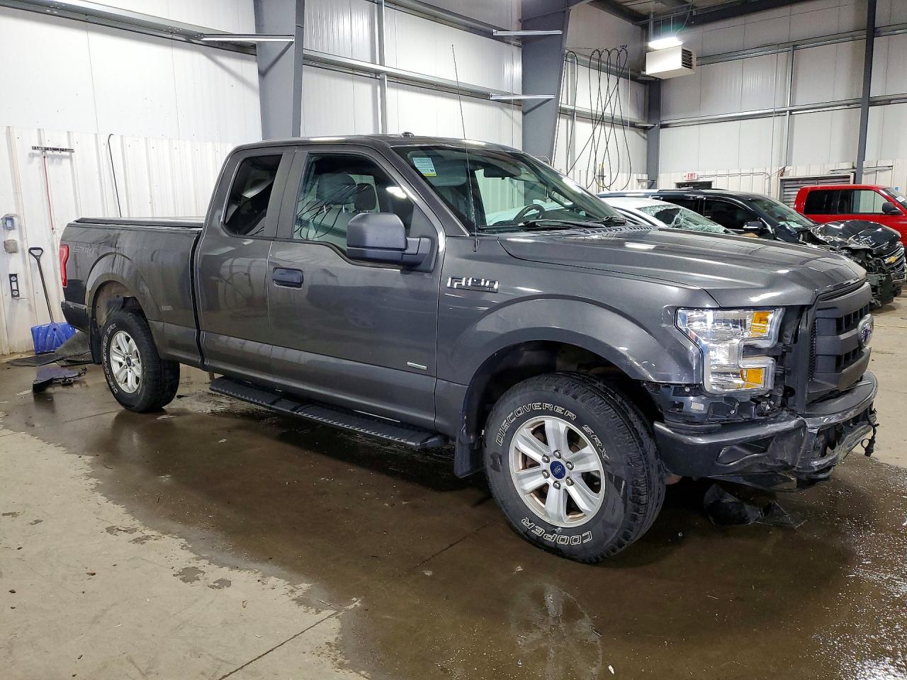 Ford F-150 Super Cab