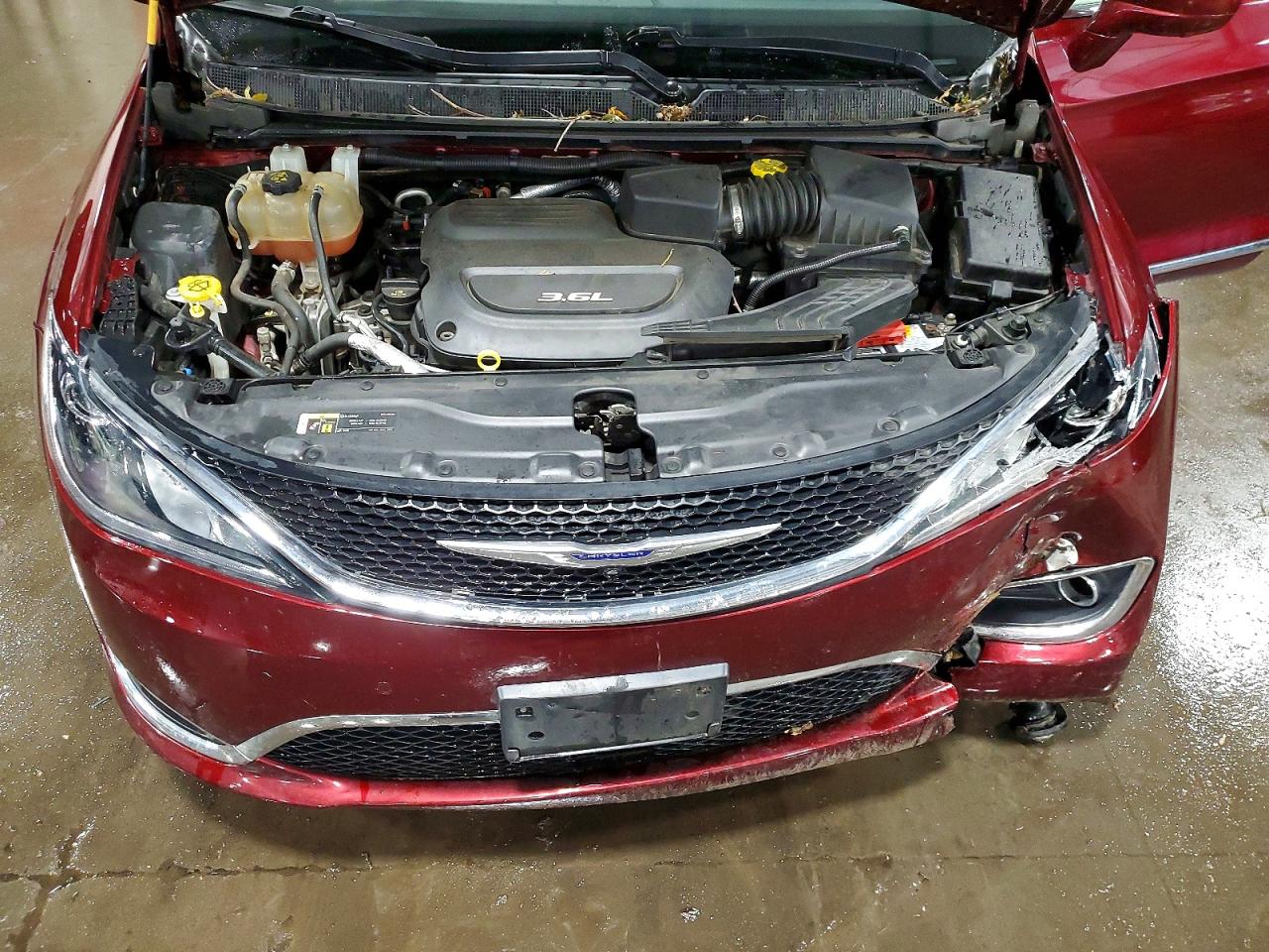 Chrysler Pacifica Touring L