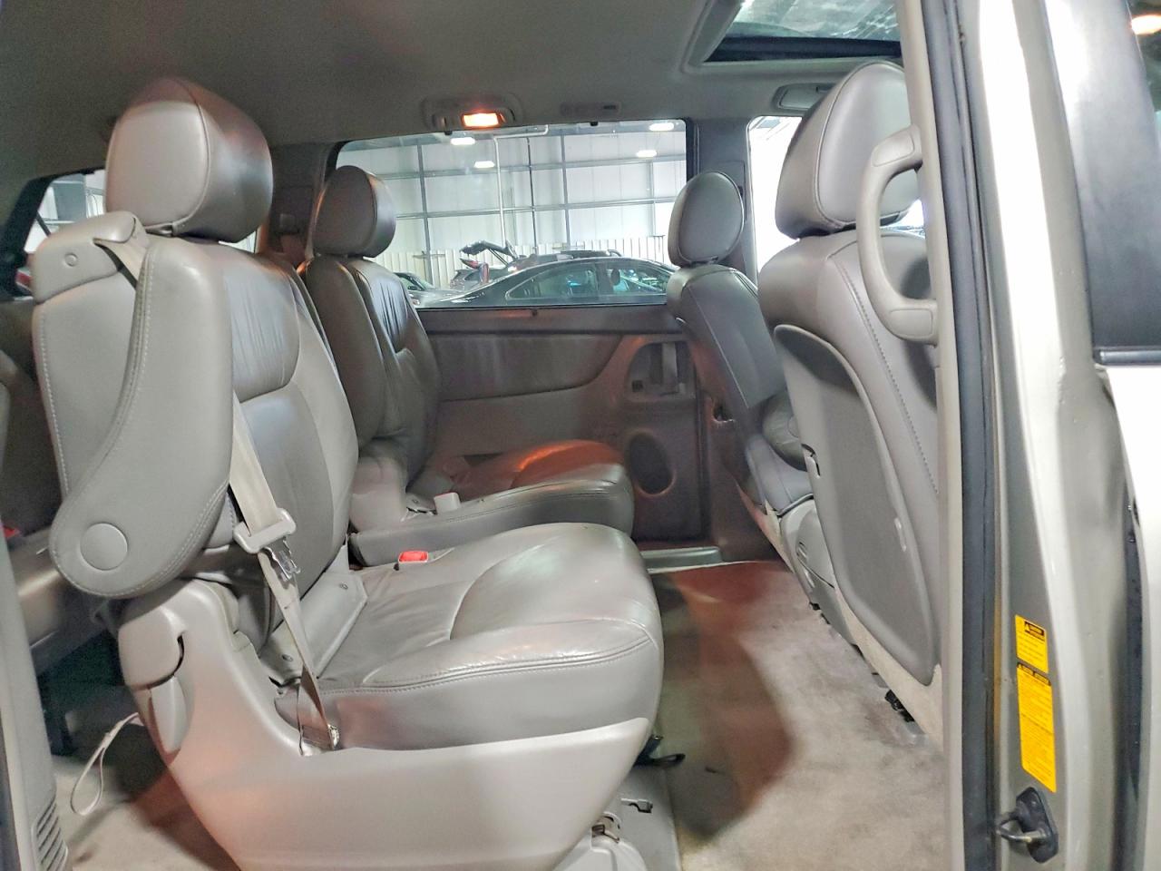 Toyota Sienna Xle 7 Passenger