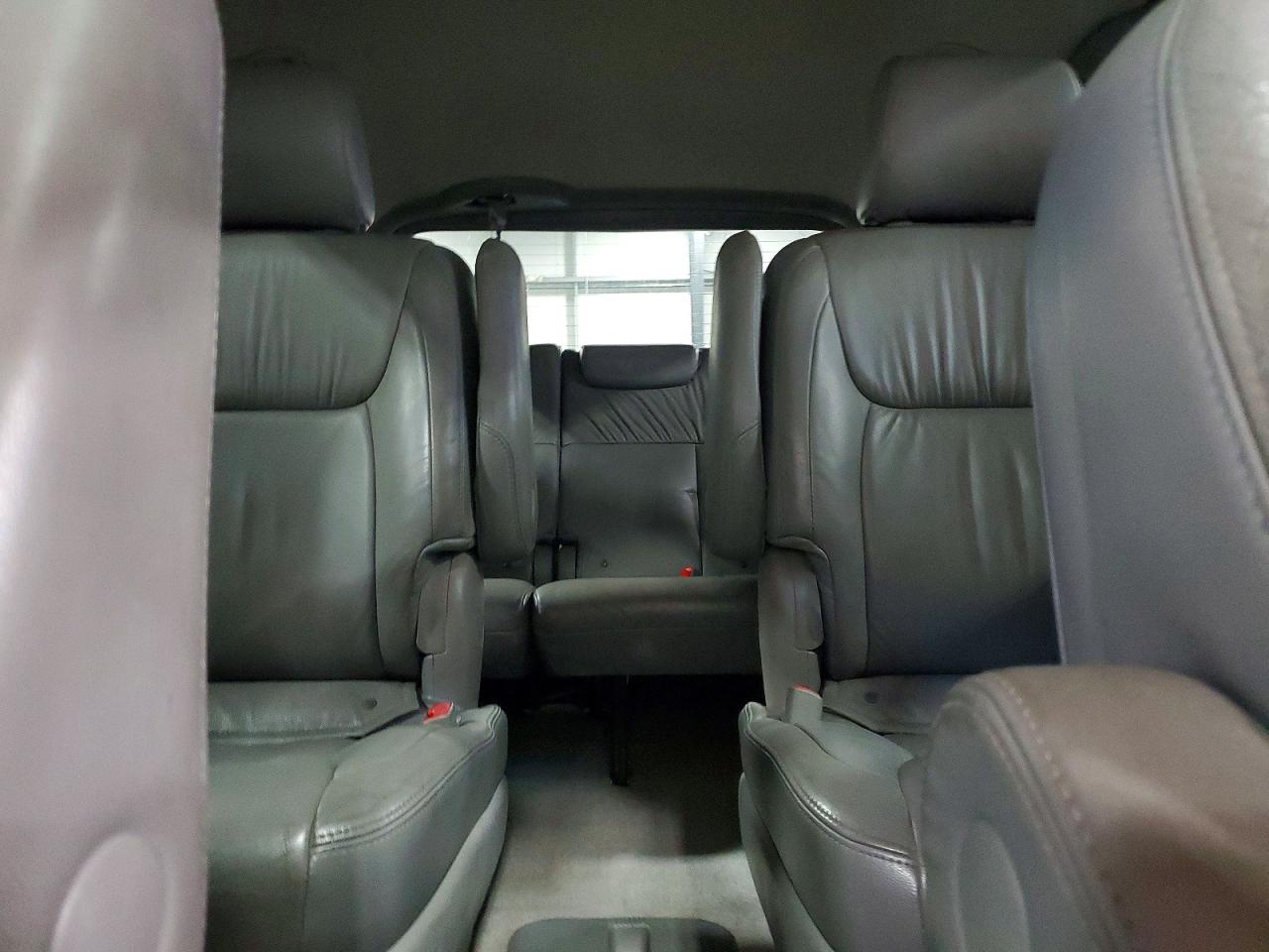 Toyota Sienna Xle 7 Passenger