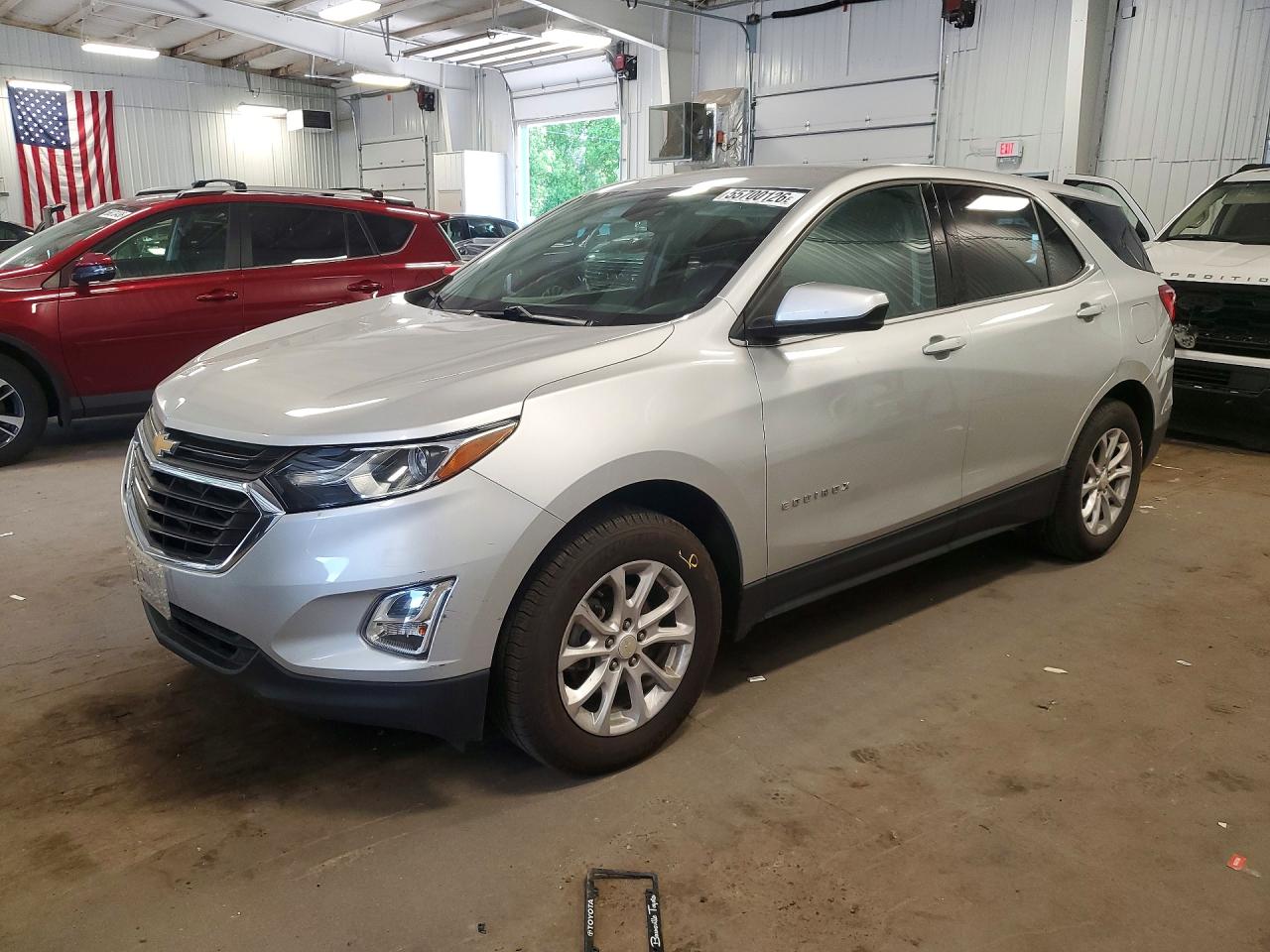 Salvage Chevrolet Equinox Image
