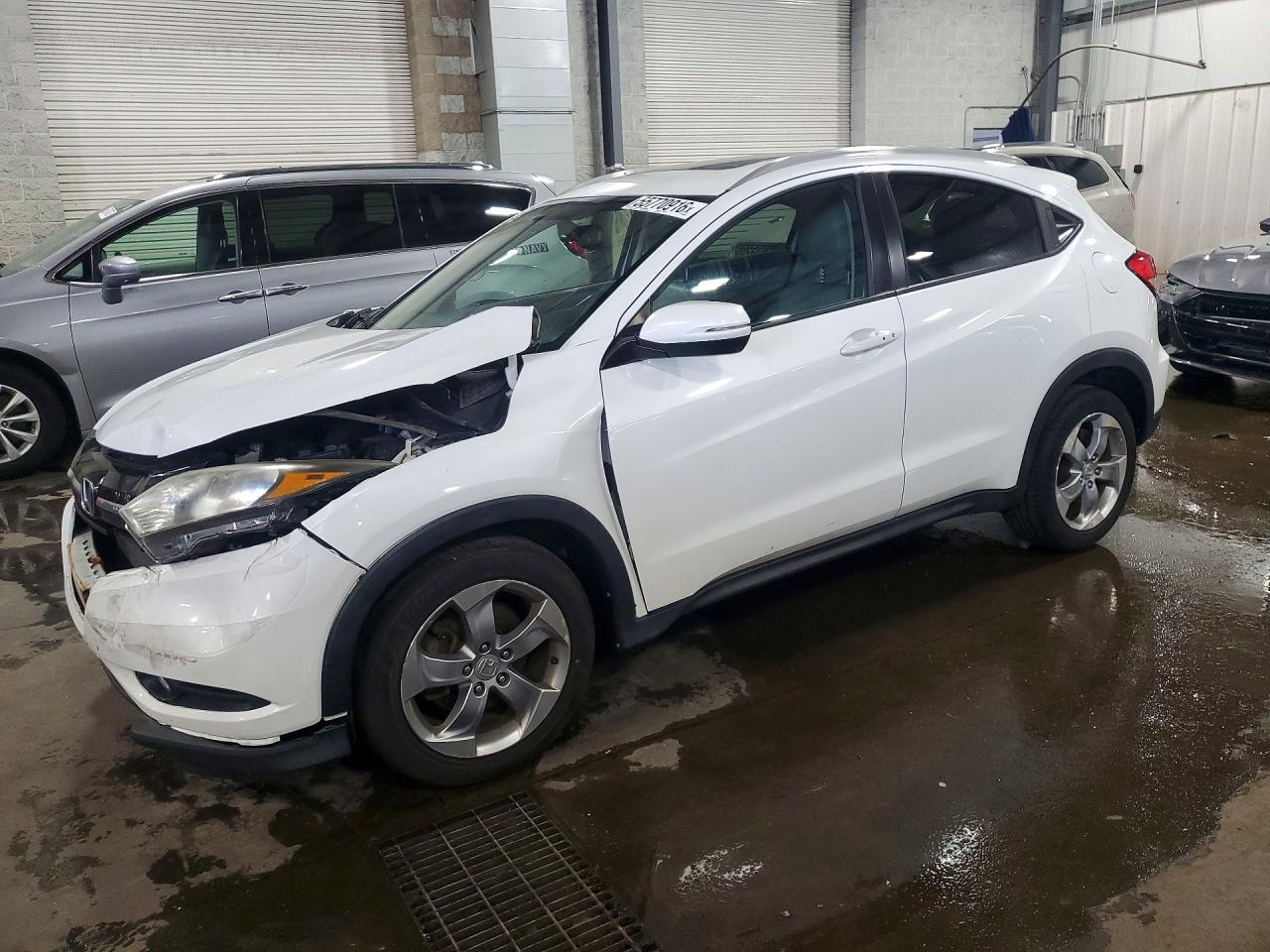 Salvage Honda HR-V Image