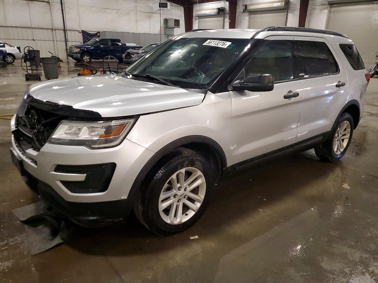 Salvage Ford Explorer Image